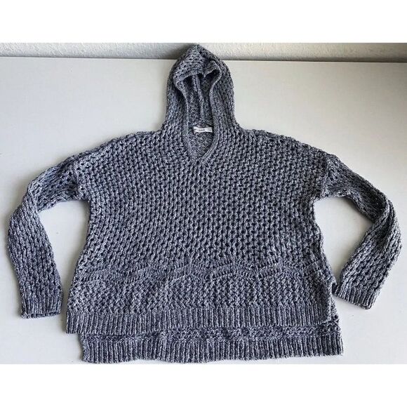 Abercrombie Kids Girls Sz M 12 Loose Crochet Knit Gray Hooded Sweater - Picture 1 of 9